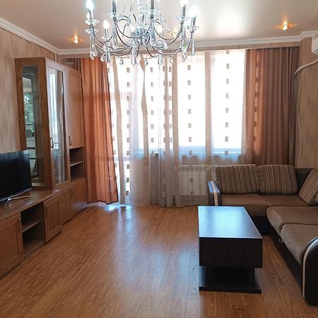 Rent Inn Yerevan On Arami Street Exterior foto